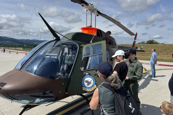 dan-odprtih-vrat-vojasnica-06A1FD0948-378A-8BE6-D2AF-728BEEE443EA.jpg