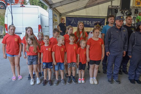 gasilska-veselica-senuse-70-let-dejan-vunjak-2026-177BEB2A22-1E86-4668-FA3E-DA7703817DBF.jpg