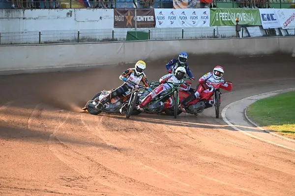 speedway-krsko-mladinci-kvalifikacije-24E694A58-D252-296C-77A7-16A4B9FA41E9.webp