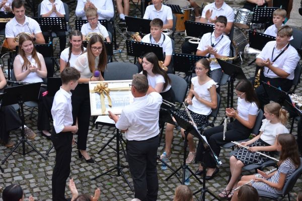 zakljucni-koncert-glasbena-sola-sevnica-1016DC299A-F3E5-4432-1F7E-0A87970EC736.jpg