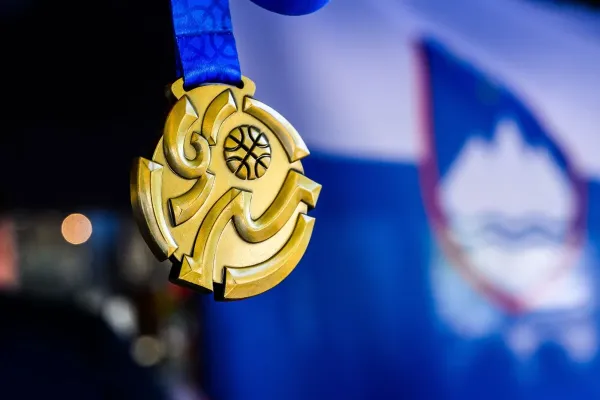 sprejem-zlatih-kosarkarjev-2026-1D602DAC8-4972-764E-D621-2FD9E04977F6.webp